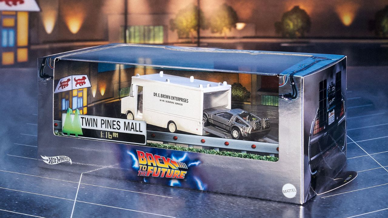 Hot Wheels Back to the Future 2025 SDCC Set
